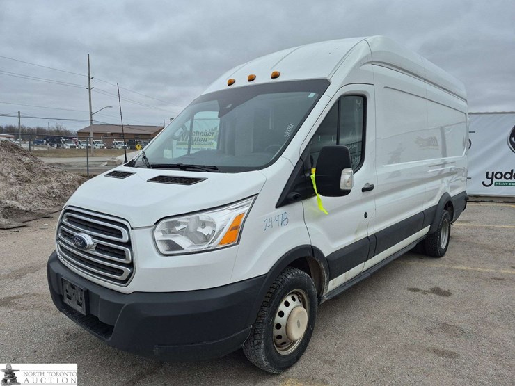 2016-ford-transit-image-1