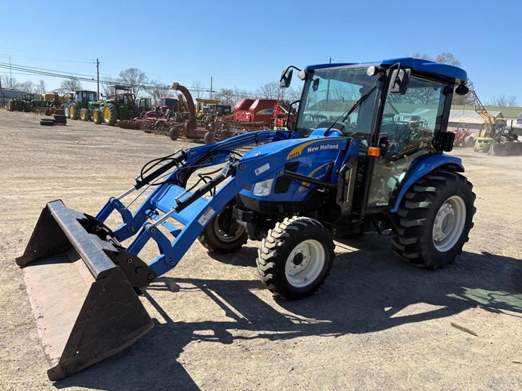 new-holland-t2320-image-2