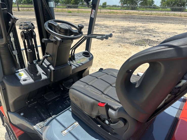 heli-5k-forklift-image-9