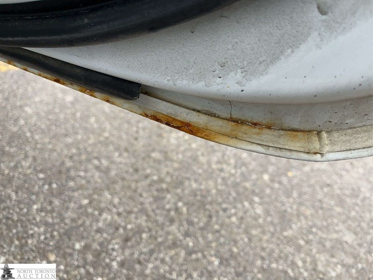 2018-chevrolet-silverado-1500-image-26