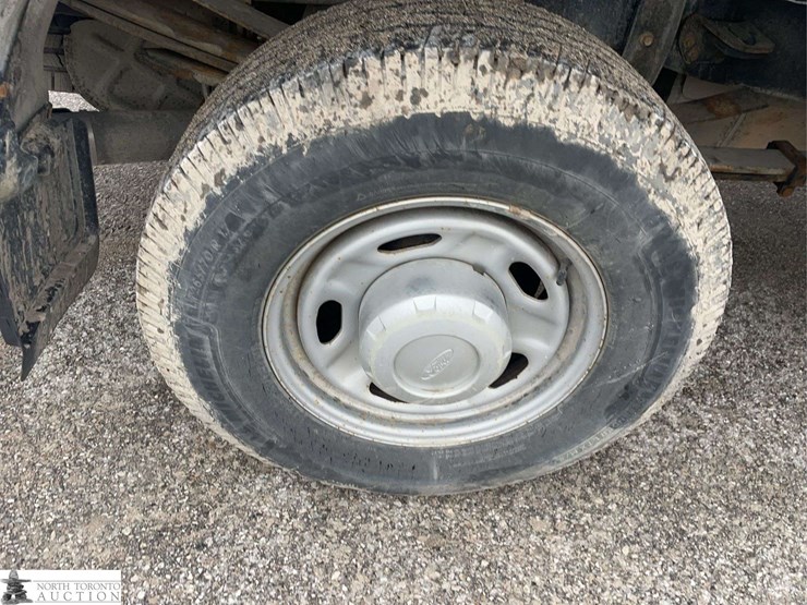 2020-ford-f250-image-21