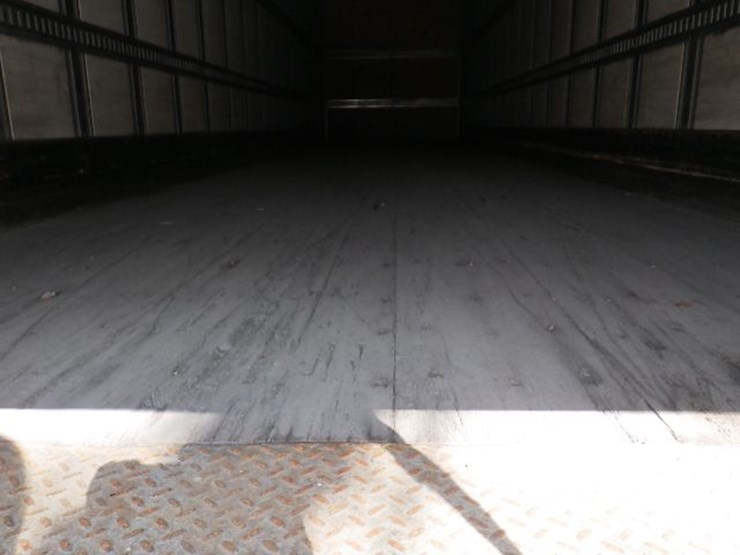 2015-strick-van-image-13