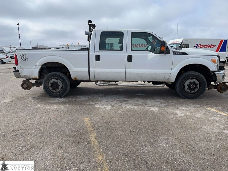 2014-ford-f350-image-4