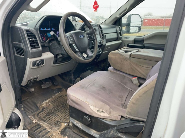 2019-ford-f350-image-11