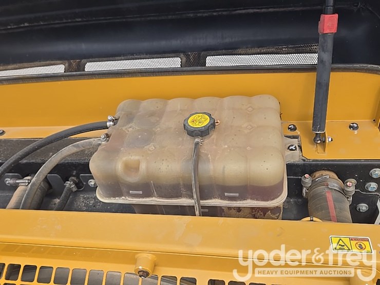 2017-caterpillar-336fl-image-78