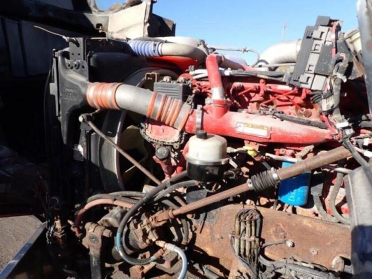 2013-kenworth-t800-image-29