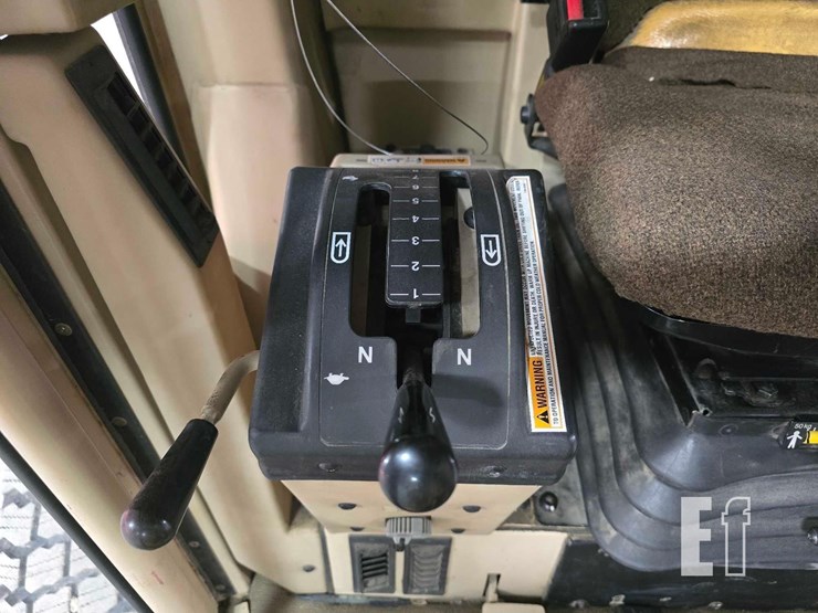 2003-caterpillar-140h-image-15