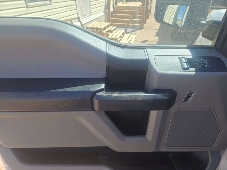 2018-ford-f250-image-11