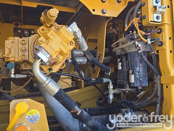2019-caterpillar-336-image-49