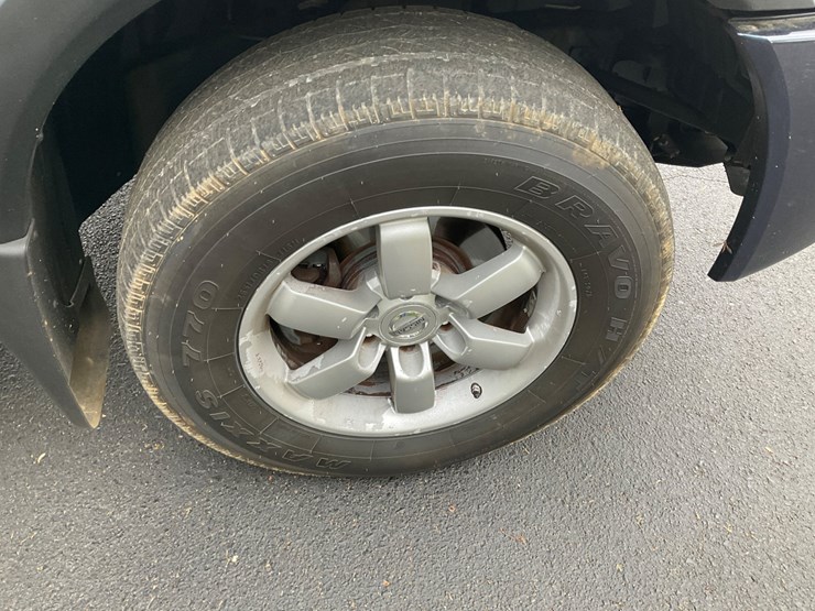 2012-nissan-titan-image-10