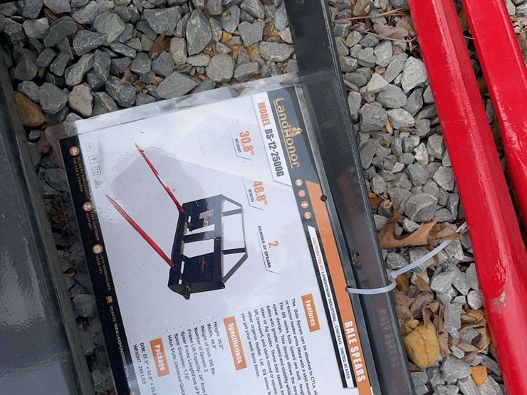 land-honor-skid-steer-bale-spear-image-3