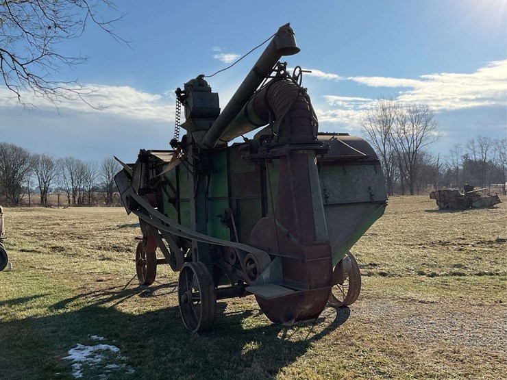 john-deere-threshing-machine-with-hart-feeder-image-5