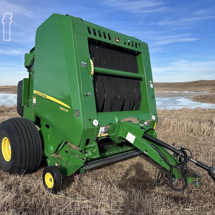 2019 JOHN DEERE 560M