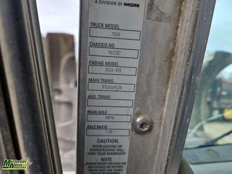 2013-kenworth-t800-image-35