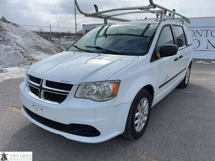 2014-ram-c/v-image-1