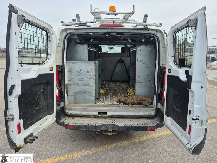 2018-ford-transit-image-24