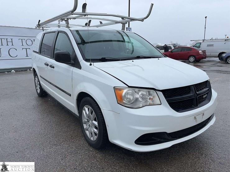 2014-ram-c/v-image-3