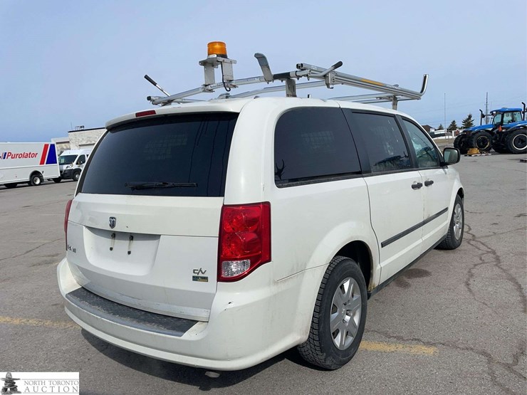 2012-ram-c/v-image-5