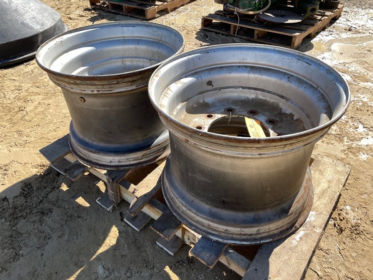 #3955-•-(2)-22.5-steel-semi-rims-image-1