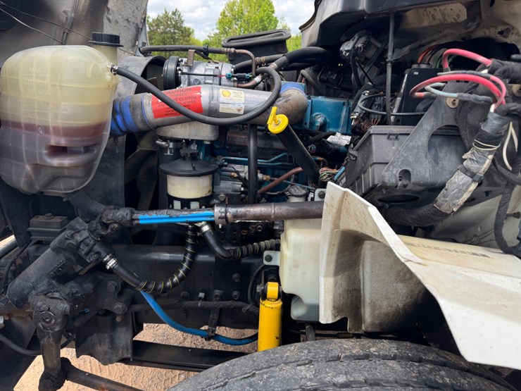 2005-international-4300-image-6