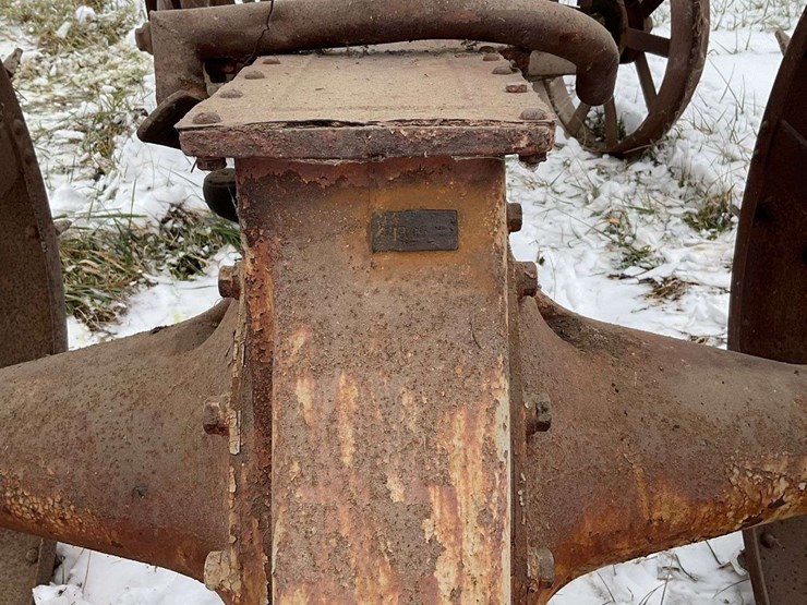 fordson-with-hamilton-rear-end-image-9
