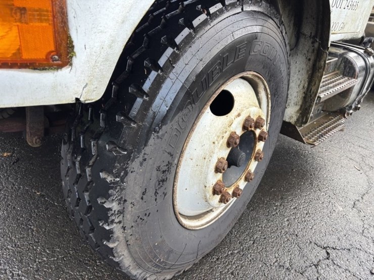 1991-international-4700-image-9