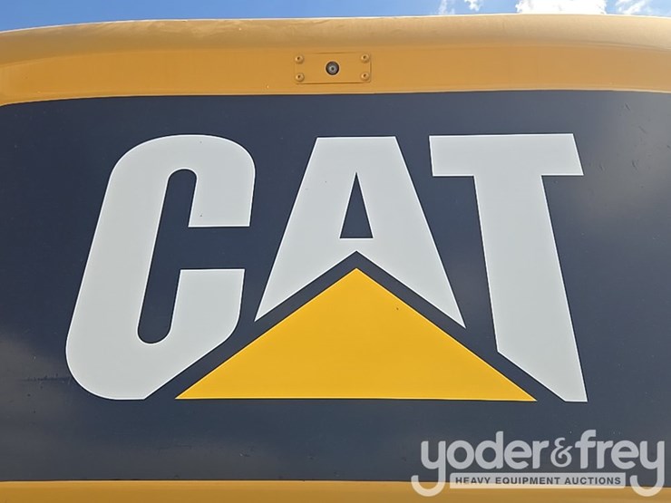 2019-caterpillar-336-image-83