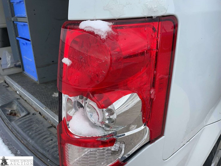 2015-ram-c/v-image-26