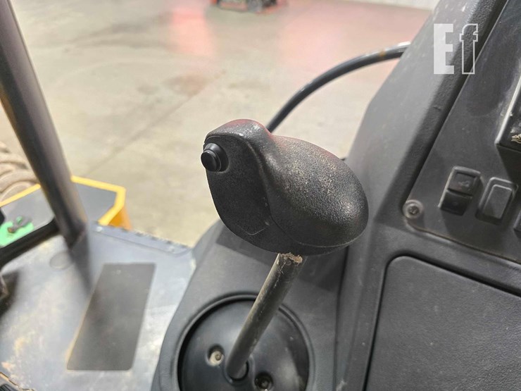 2023-deere-320-p-tier-image-22