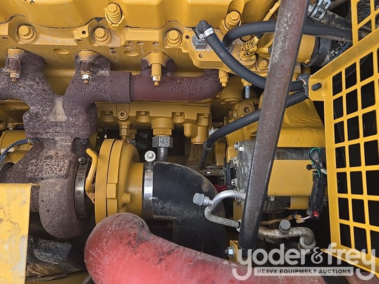 2019-caterpillar-336-image-96
