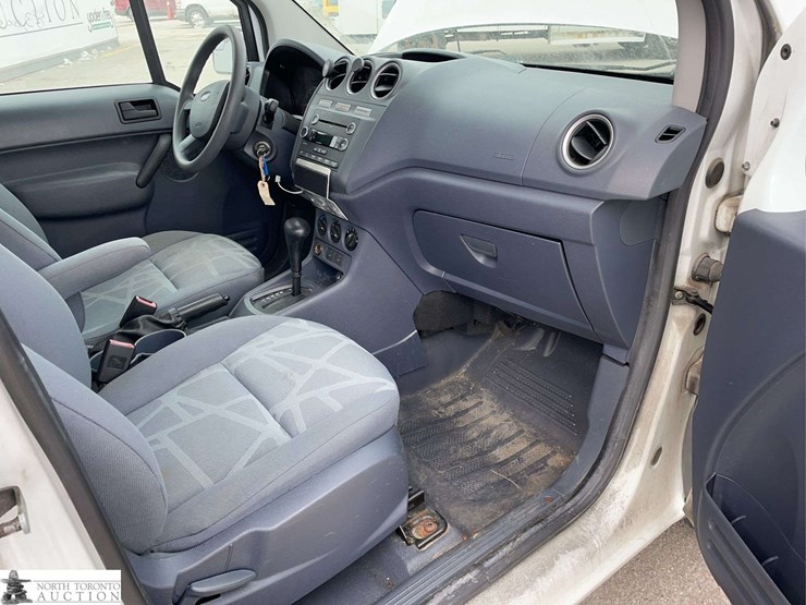 2012-ford-transit-connect-image-19