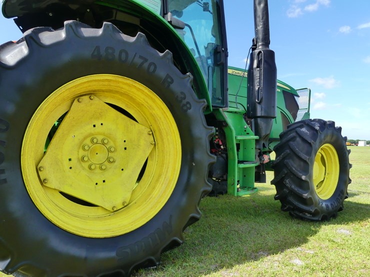 2018-john-deere-6120m-image-8