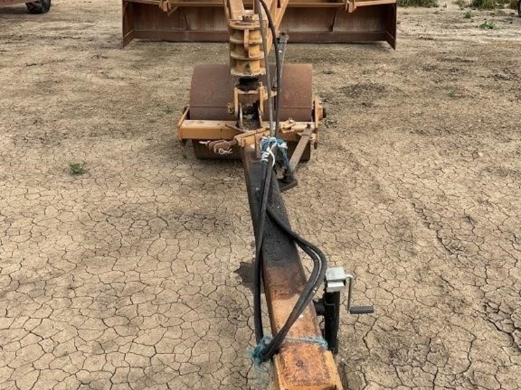 custom-14'x30'-triplane-image-2