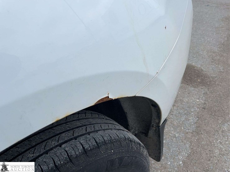 2015-chevrolet-equinox-image-28