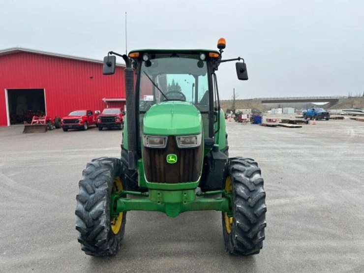 2016-john-deere-5085e-image-2