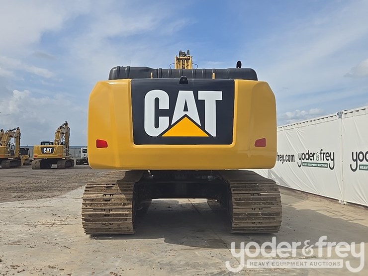 2017-caterpillar-336fl-image-4