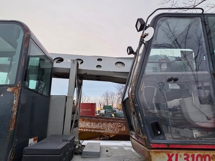 2001-gradall-xl3100-image-10
