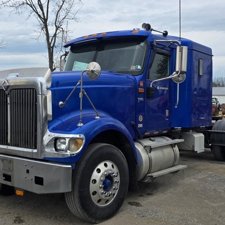 2006 INTERNATIONAL 9900