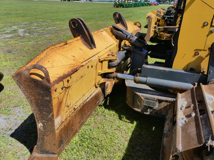 deere-700k-lgp-image-7