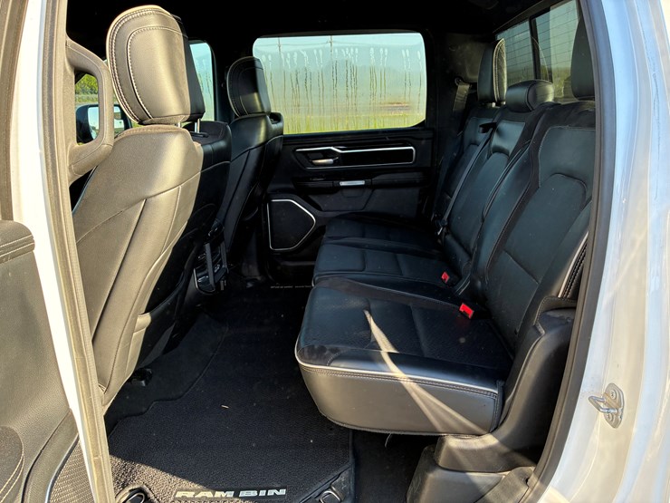 2019-dodge-1500-image-9