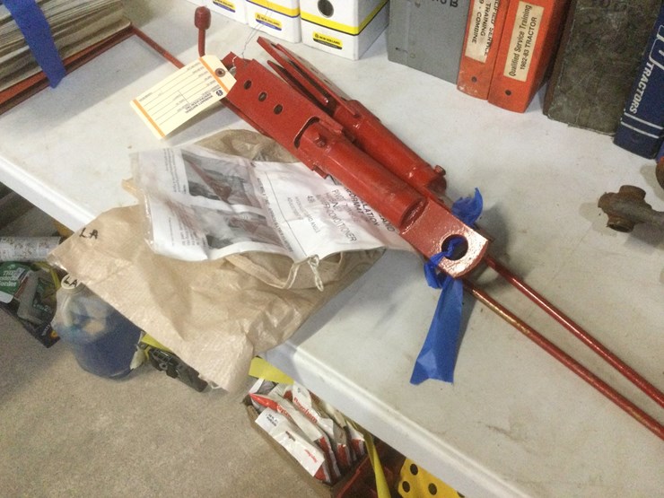 new-holland-499-image-3