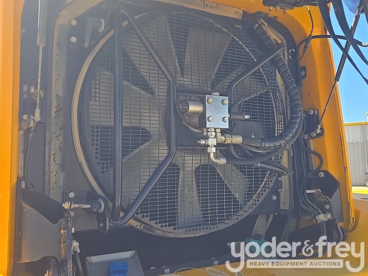 2020-jcb-457zx-image-78