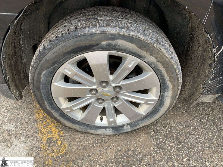 2010-chevrolet-equinox-image-17