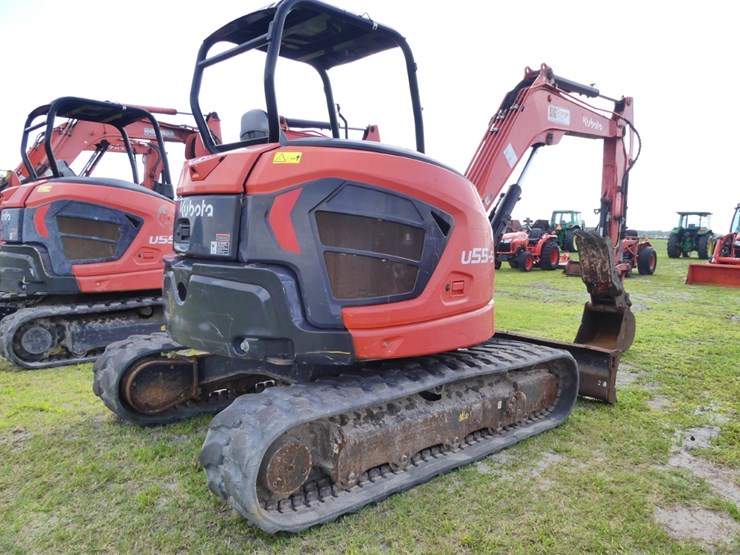 kubota-u55-5-image-3