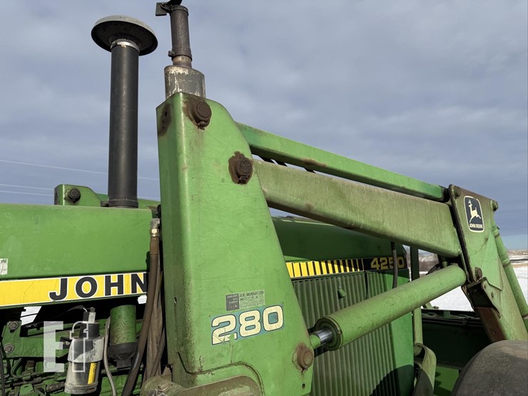 1987-john-deere-4250-image-22