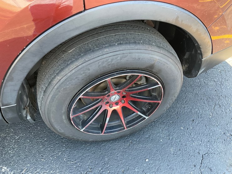 2016-ford-explorer-image-6