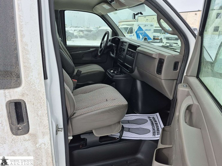 2005-gmc-1500-image-30