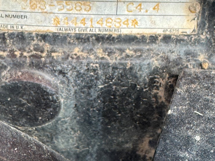 caterpillar-engine-image-3