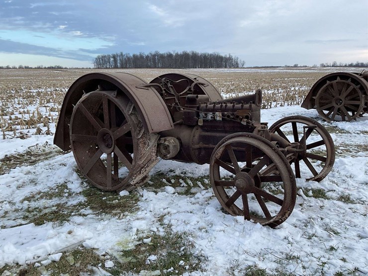 fordson-(usa)-parts-tractor-image-6