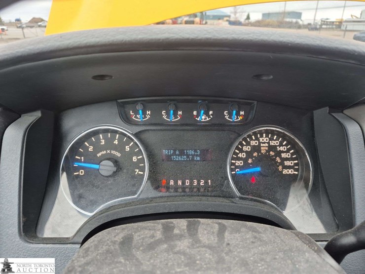 2013-ford-f150-image-12